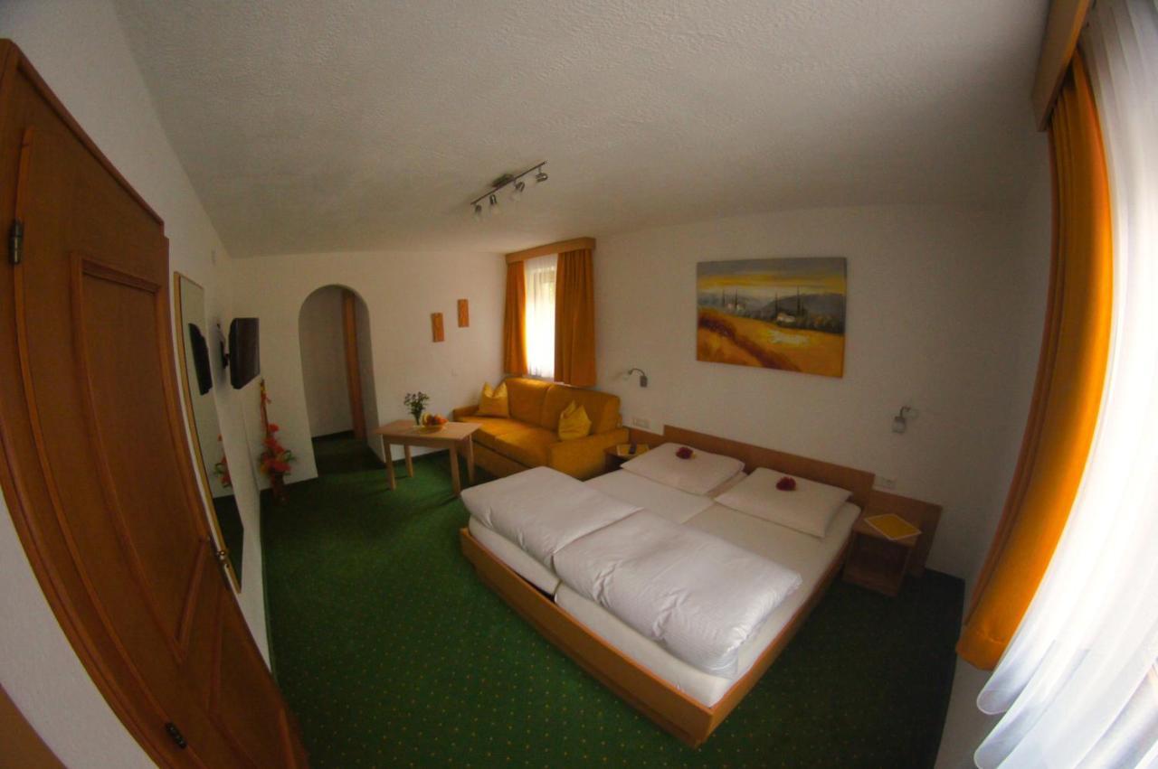 Koecks Bed & Breakfast Galtür Eksteriør bilde